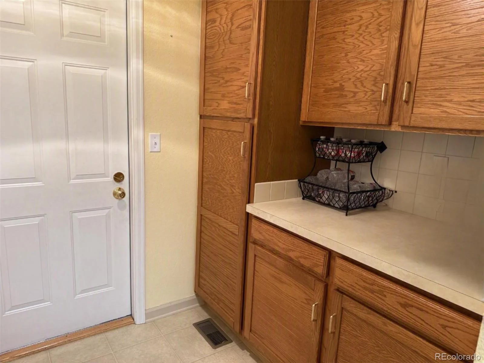 9181 W 7th Avenue Lakewood CO 80215 | MLS #REC6605710 08192026145600 1600 8