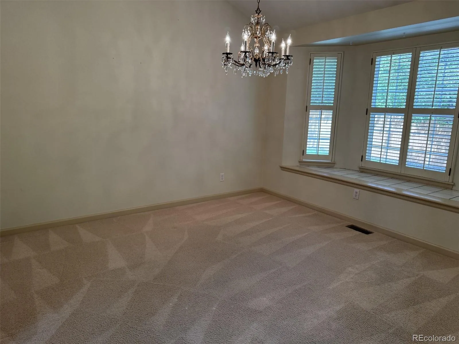 9181 W 7th Avenue Lakewood CO 80215 | MLS #REC6605710 08192026145600 1600 9