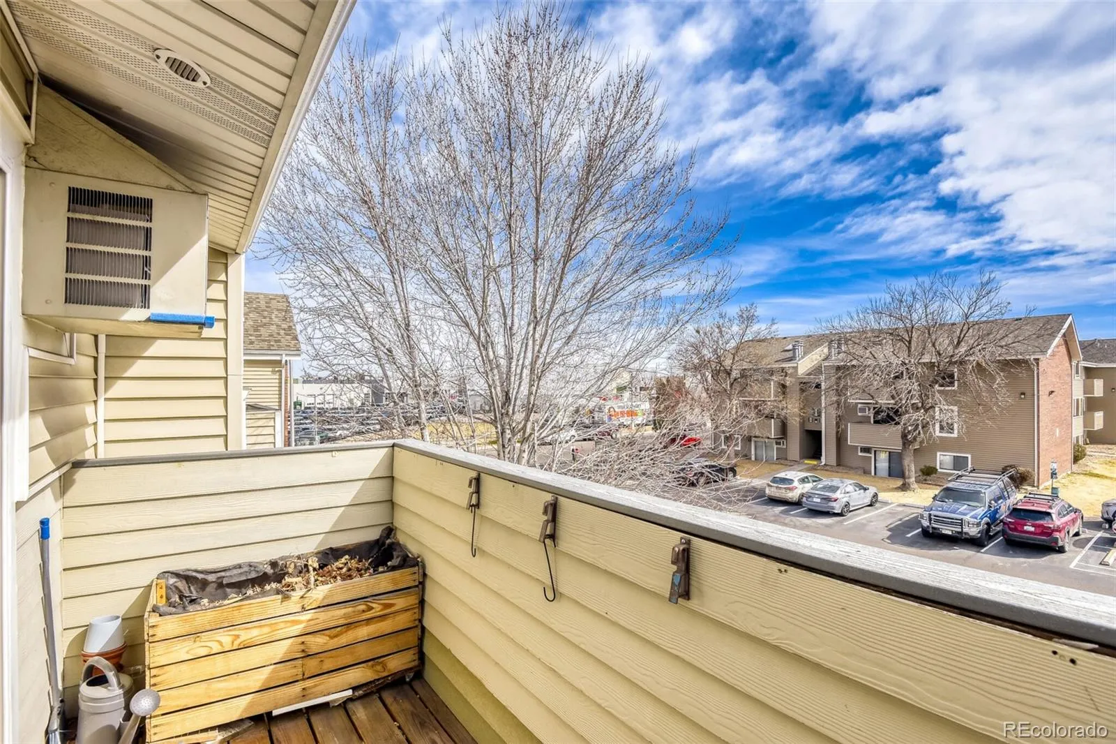 10150 E Virginia Avenue #4-301 Denver CO 80247 MLS #REC6608259 04102026070701 1600 11