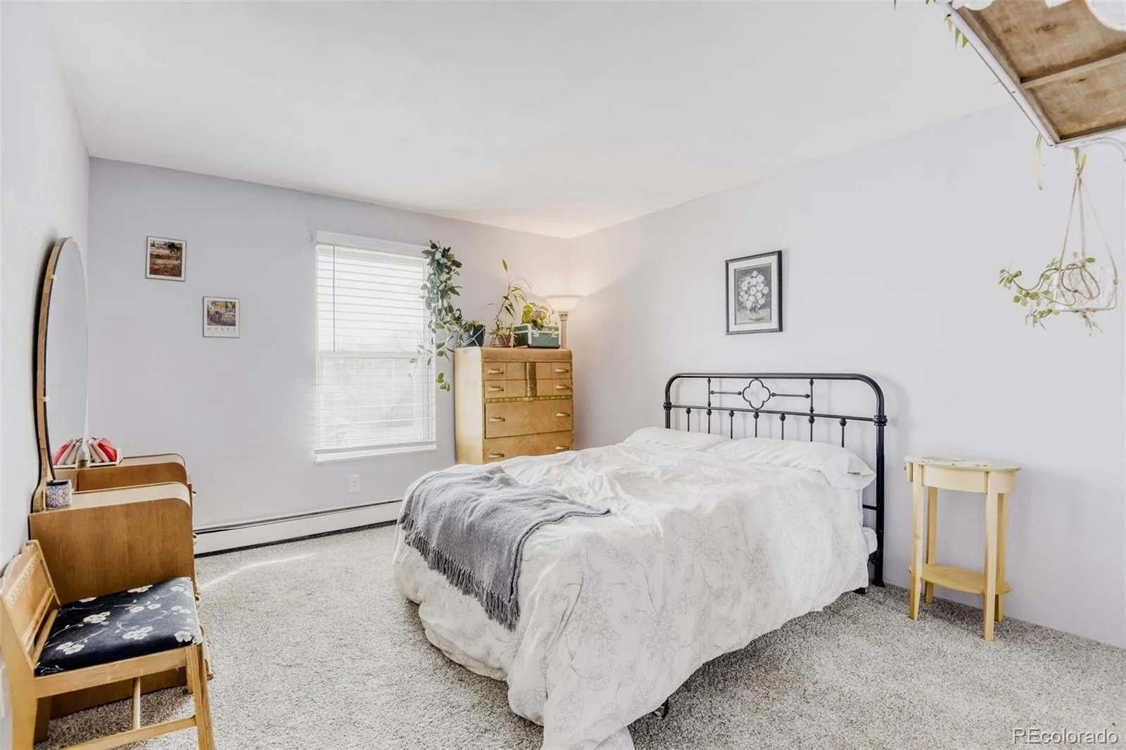 10150 E Virginia Avenue #4-301 Denver CO 80247 MLS #REC6608259 04102026070701 1600 6