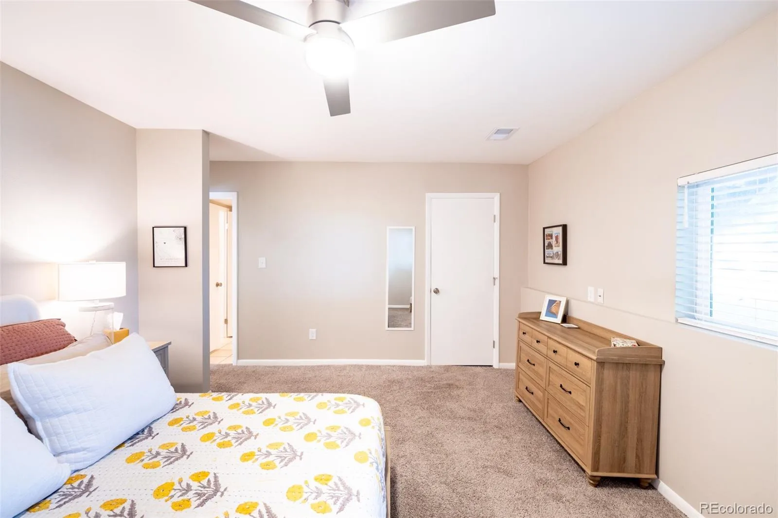 7071 S Bryant Street Littleton CO 80120 | MLS #REC6609619 08242026165132 1600 10