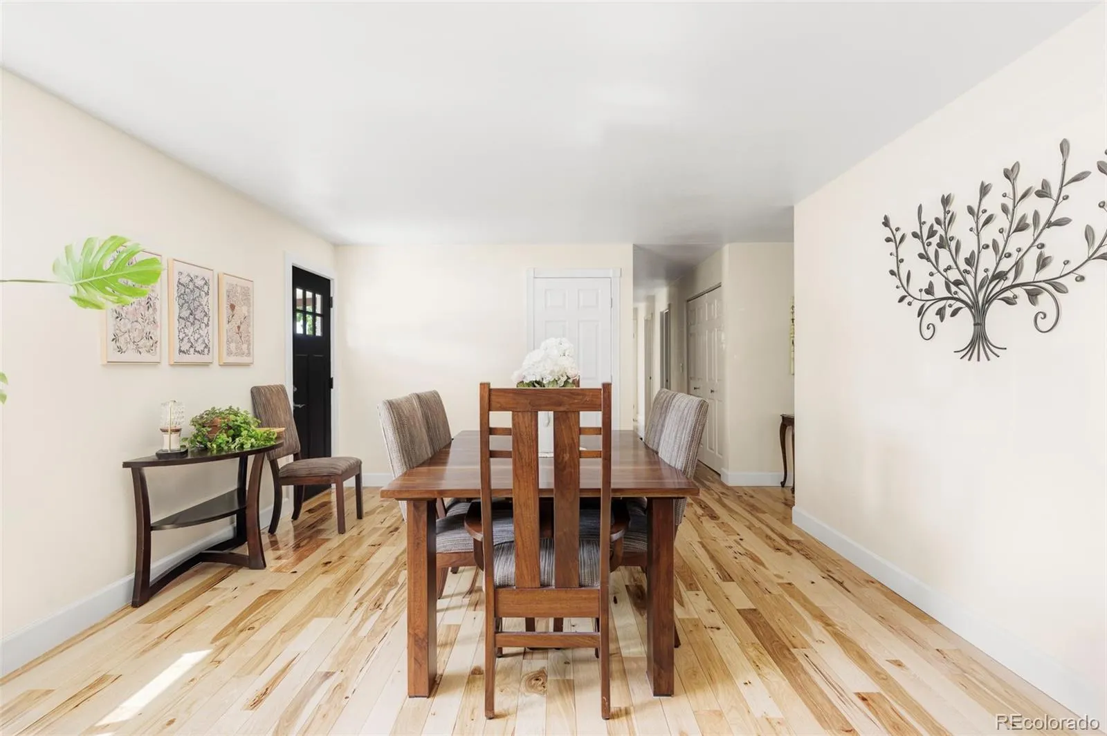 6326 Parfet Street Arvada CO 80004 MLS #REC6610831 05152026150241 1600 4