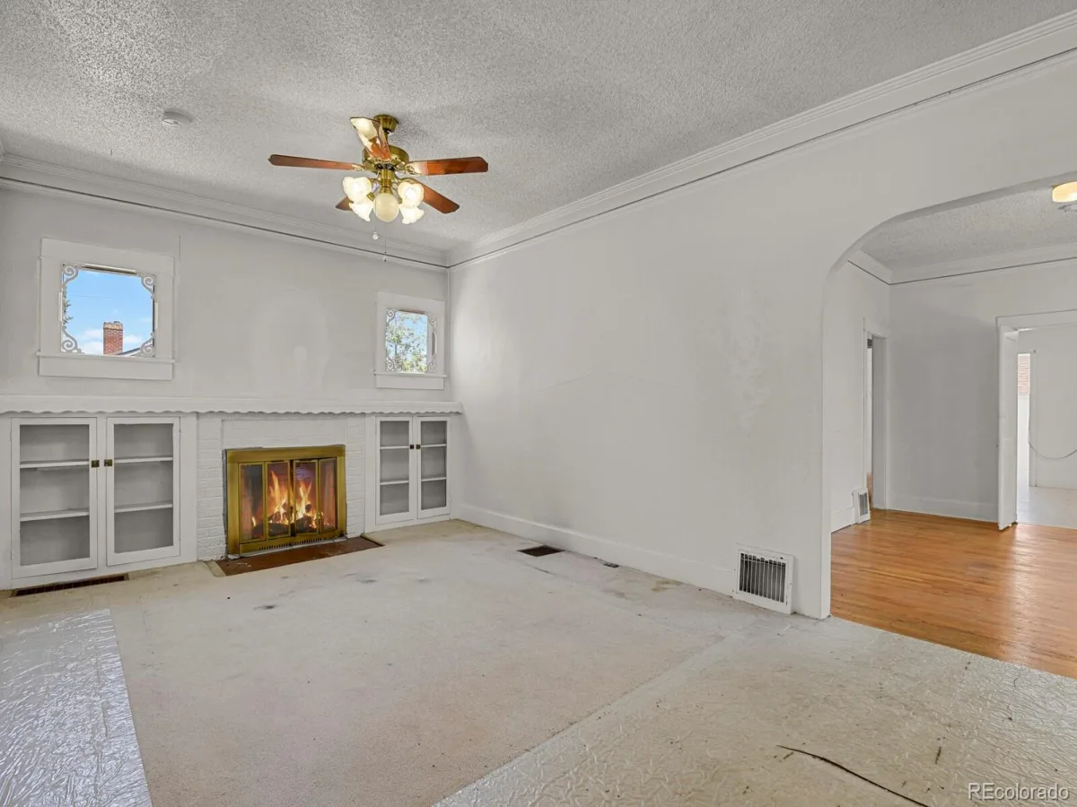 3454 N York Street Denver CO 80205 MLS #REC6611950 07022026173507 1200 4