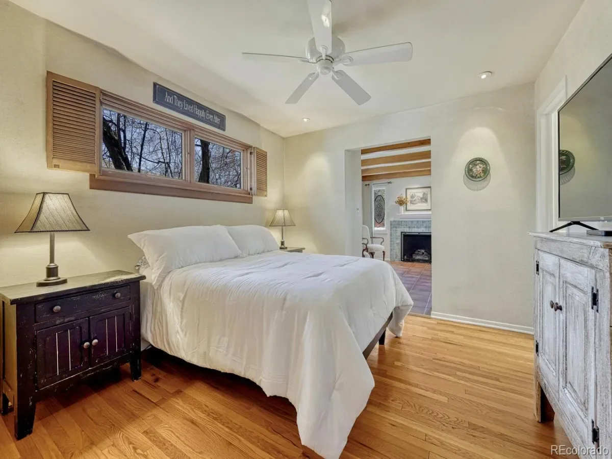 03292026210732 1200 12