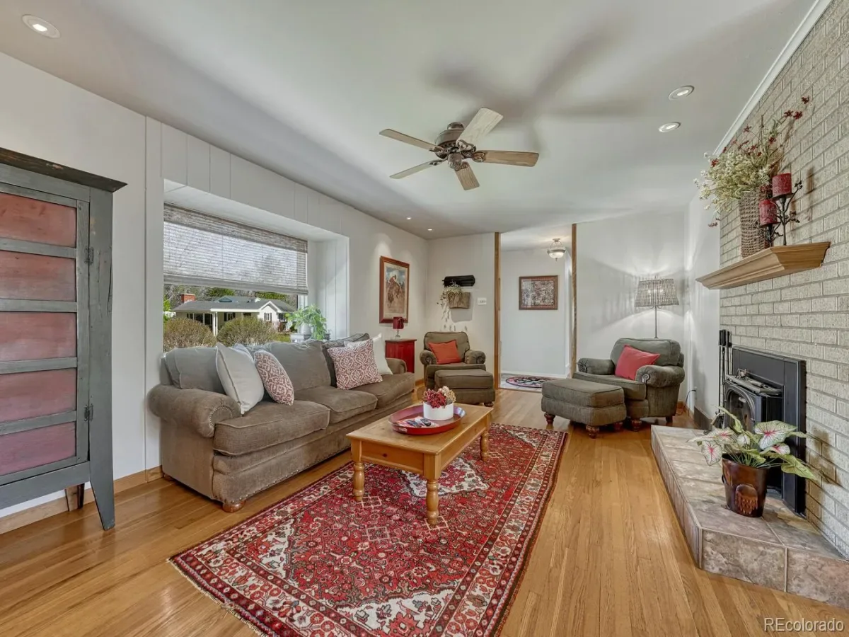 03292026210732 1200 4