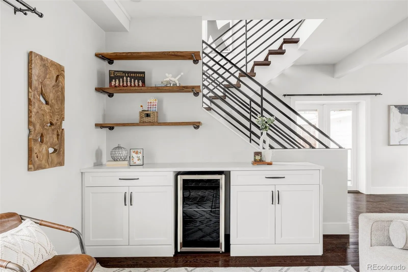 04152026171958 1600 12