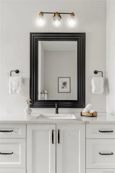 04152026171958 800 28