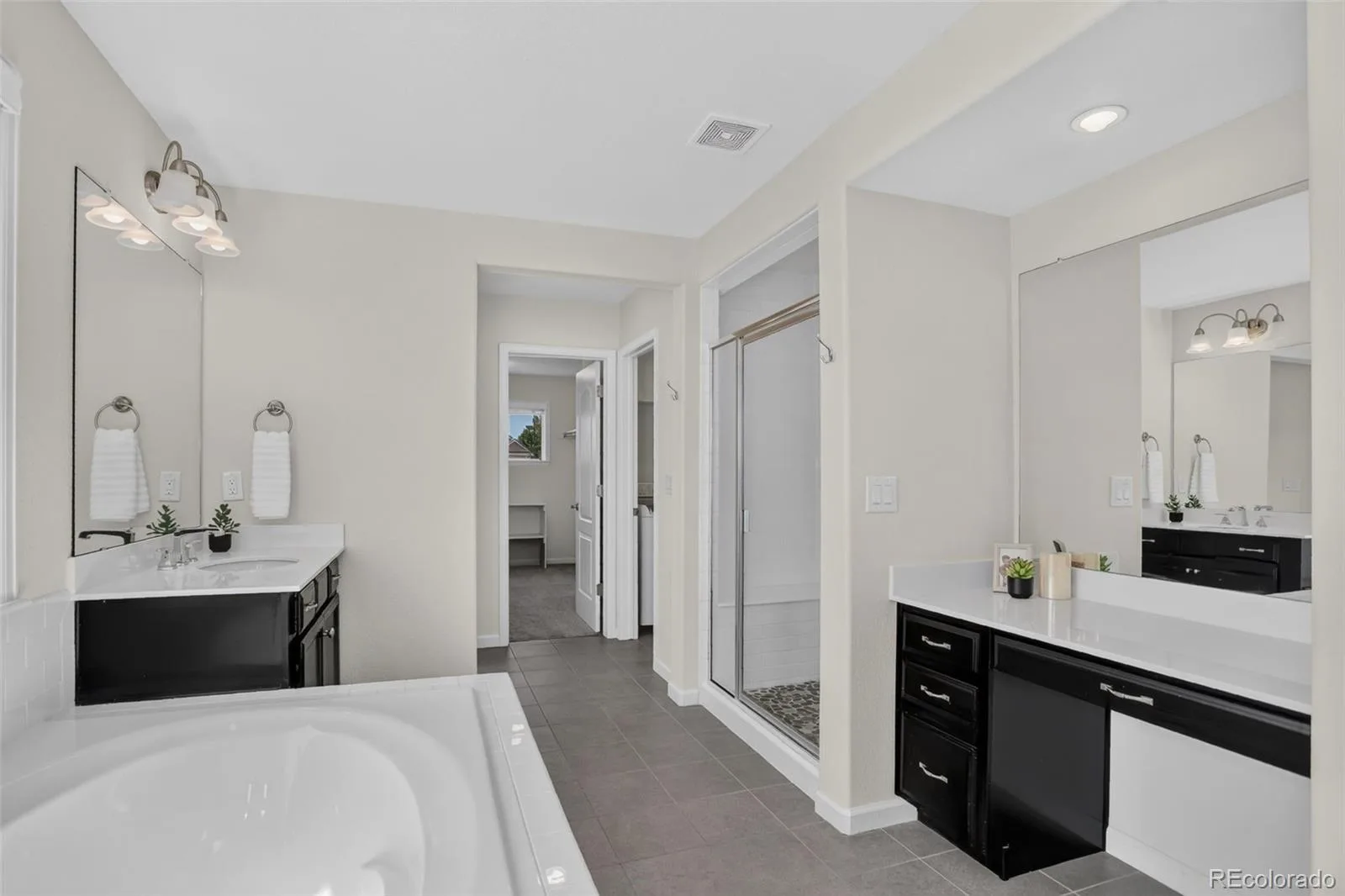 1205 Bonnyton Place Castle Rock CO 80104 | MLS #REC6614983 08152026075329 1600 21
