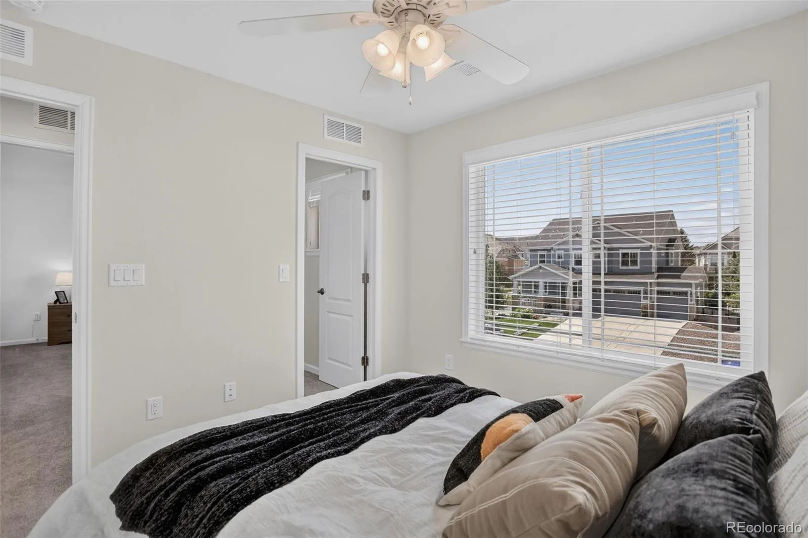 1205 Bonnyton Place Castle Rock CO 80104 | MLS #REC6614983 08152026075329 1600 27