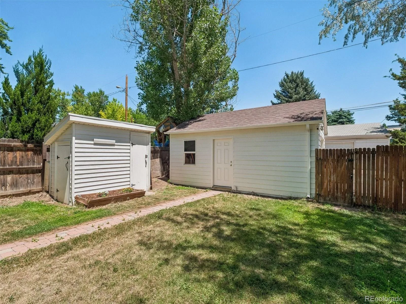 1660 S Cook Street Denver CO 80210 MLS #REC6617308 07092026211332 1600 32