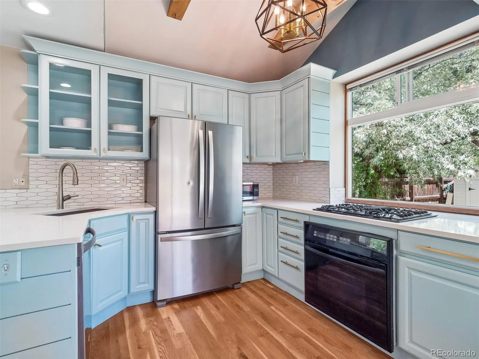 1660 S Cook Street Denver CO 80210 MLS #REC6617308 07092026211332 1600 4