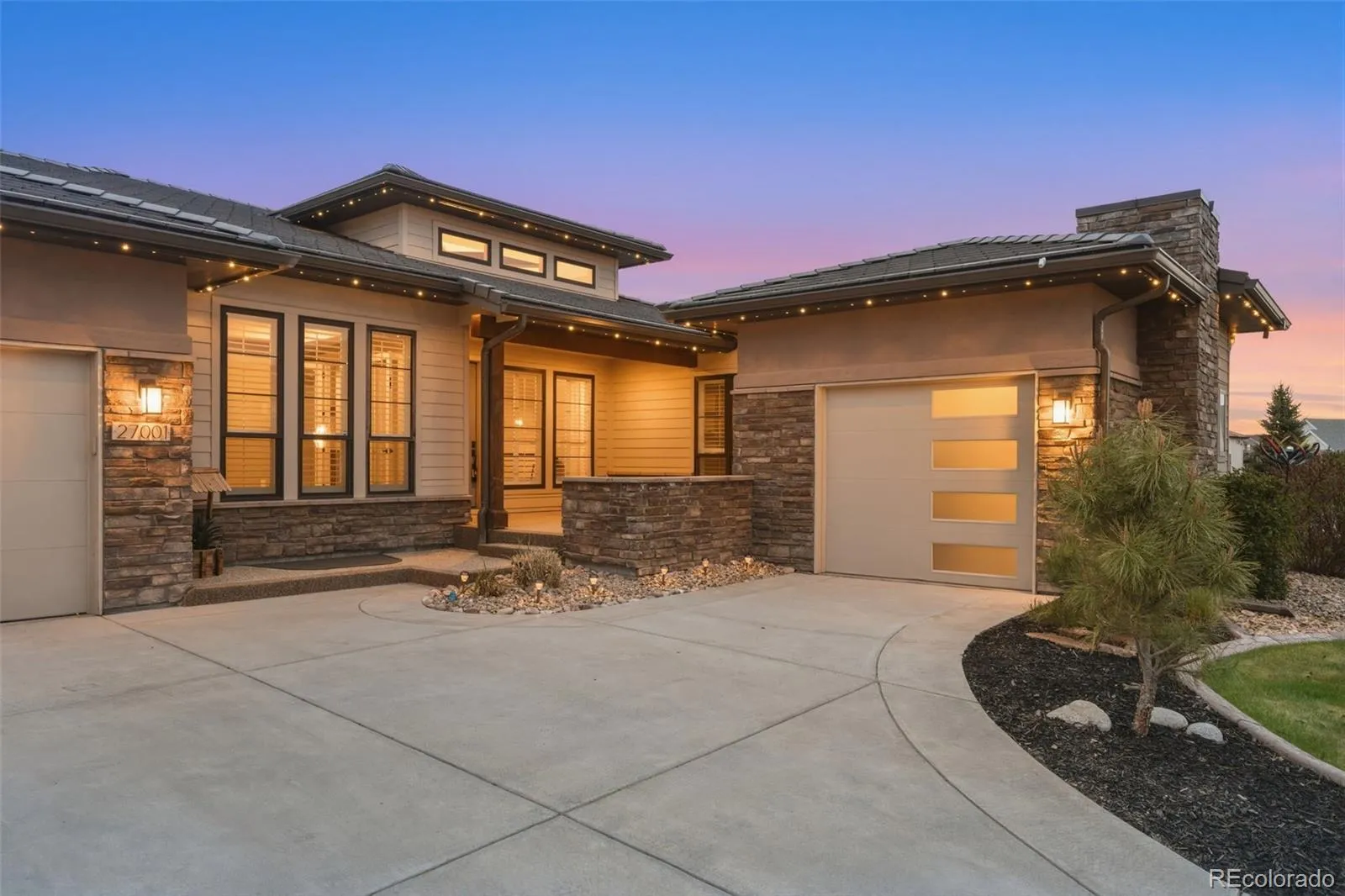 27001 E Long Circle Aurora CO 80016 MLS #REC6620084 04282026013320 1600 1