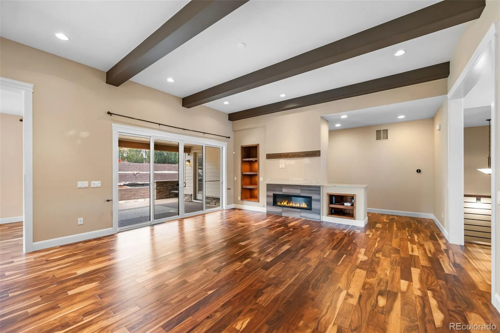 27001 E Long Circle Aurora CO 80016 MLS #REC6620084 04282026013320 1600 10