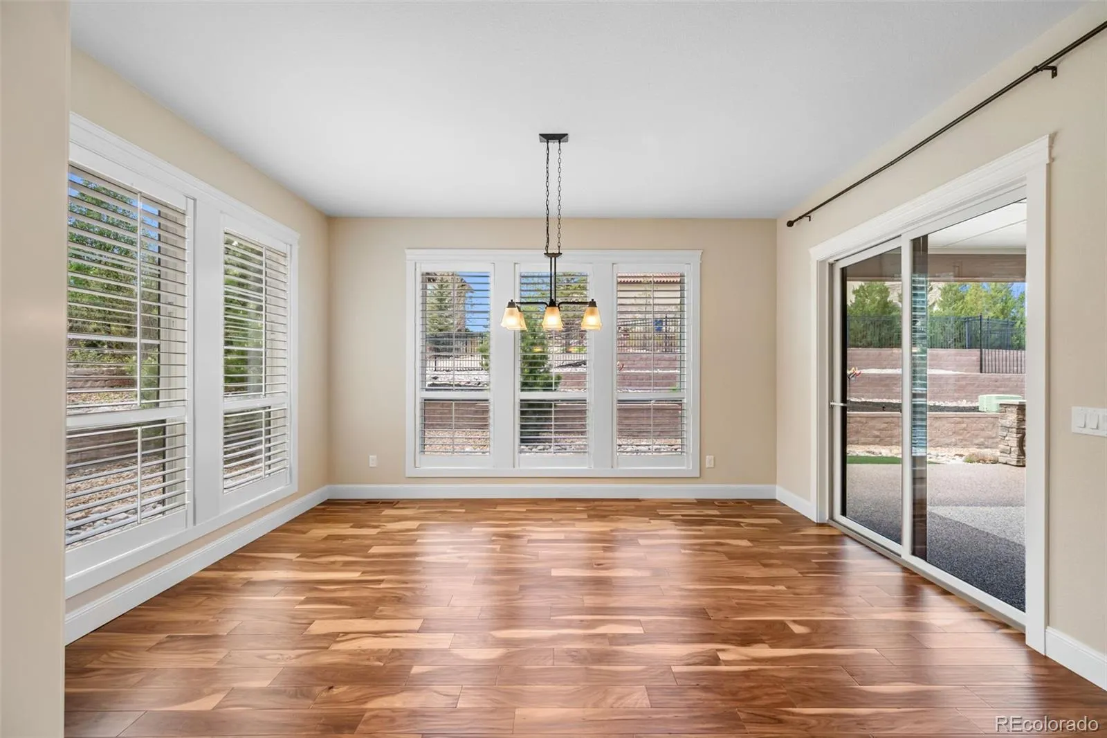 27001 E Long Circle Aurora CO 80016 MLS #REC6620084 04282026013320 1600 18