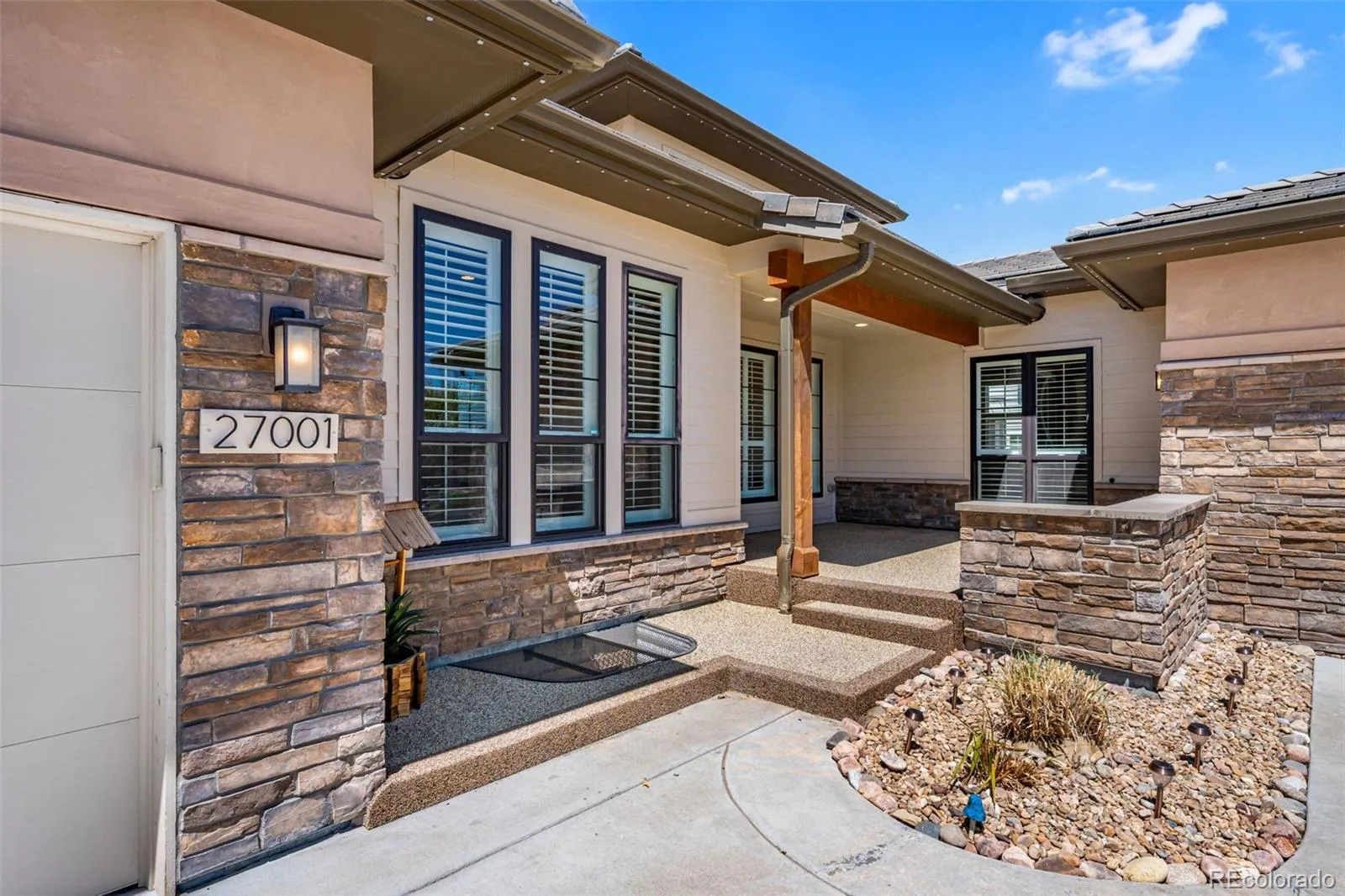 27001 E Long Circle Aurora CO 80016 MLS #REC6620084 04282026013320 1600 3