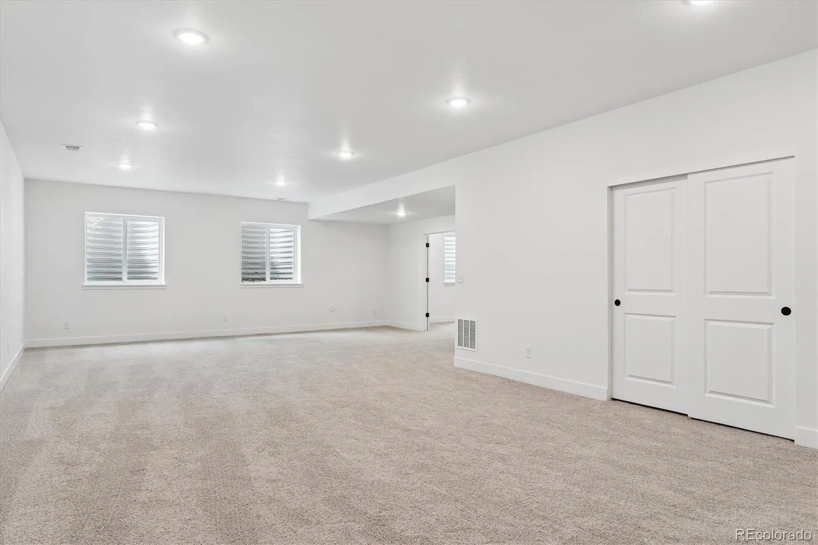 9255 Gold Lace Place Highlands Ranch CO 80129 MLS #REC6621553 04132026170554 1600 13