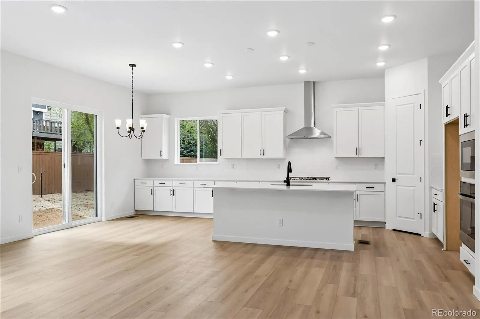 9255 Gold Lace Place Highlands Ranch CO 80129 MLS #REC6621553 04132026170554 1600 6