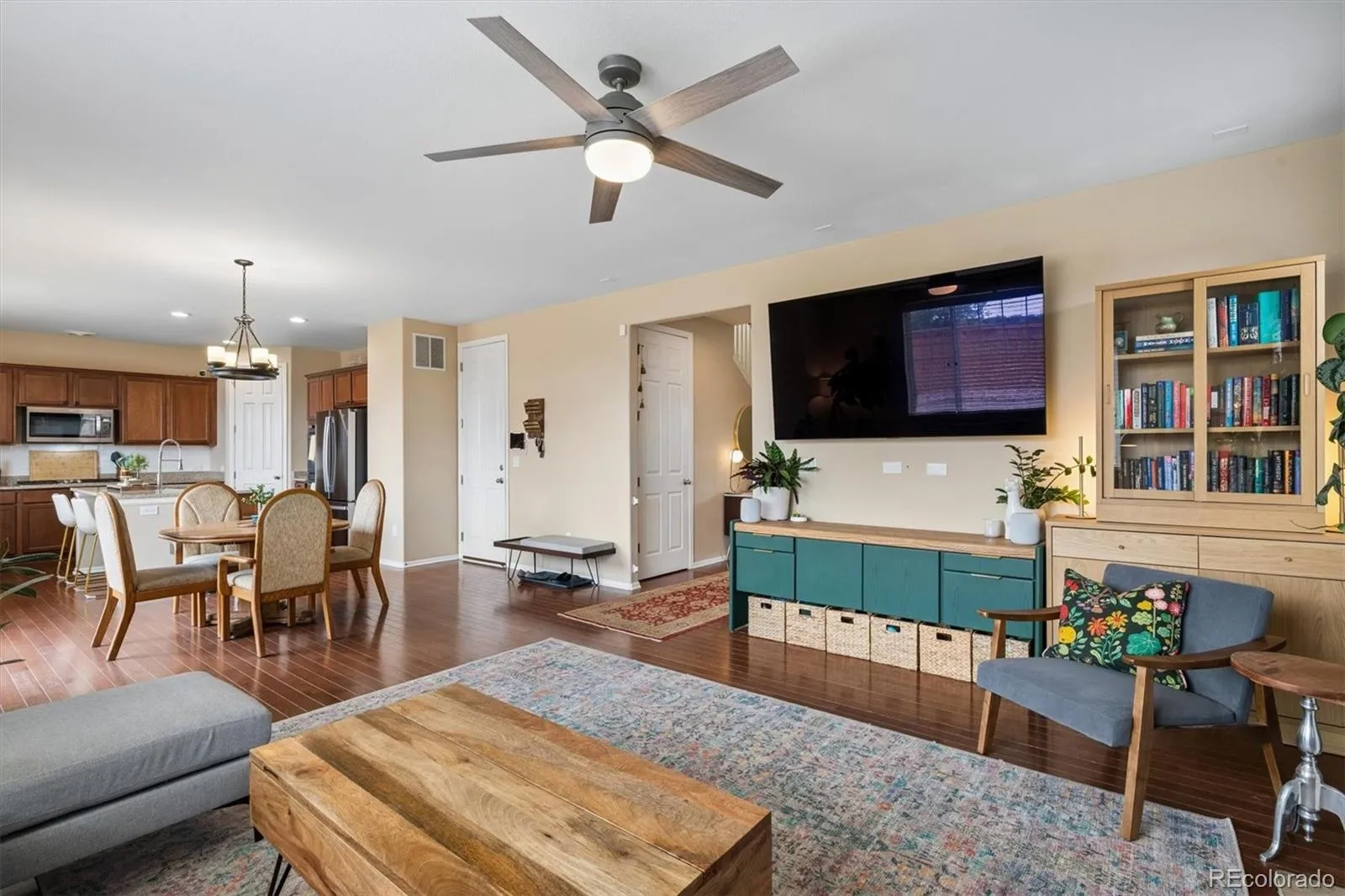 5072 S Netherland Way Centennial CO 80015 MLS #REC6624467 04272026204155 1600 10