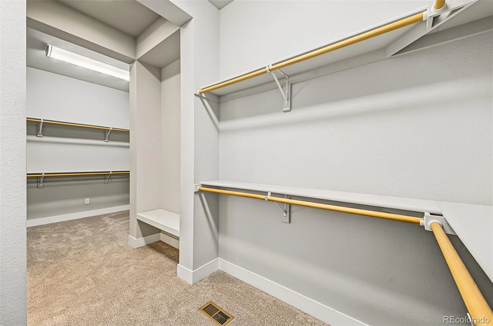 23321 E Rockinghorse Parkway Aurora CO 80016 | MLS #REC6625119 09242026151507 1600 23