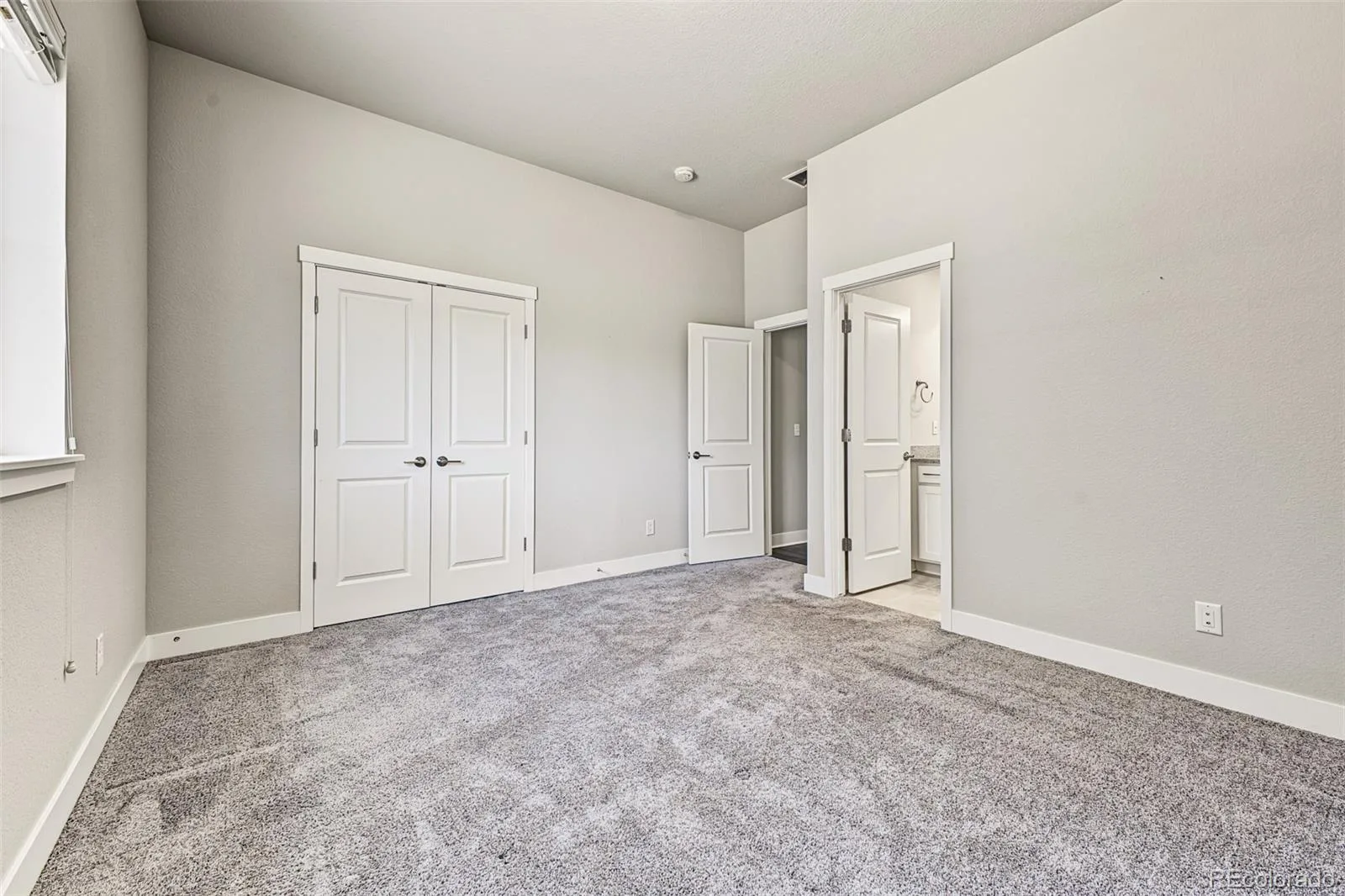 23321 E Rockinghorse Parkway Aurora CO 80016 | MLS #REC6625119 09242026151507 1600 26