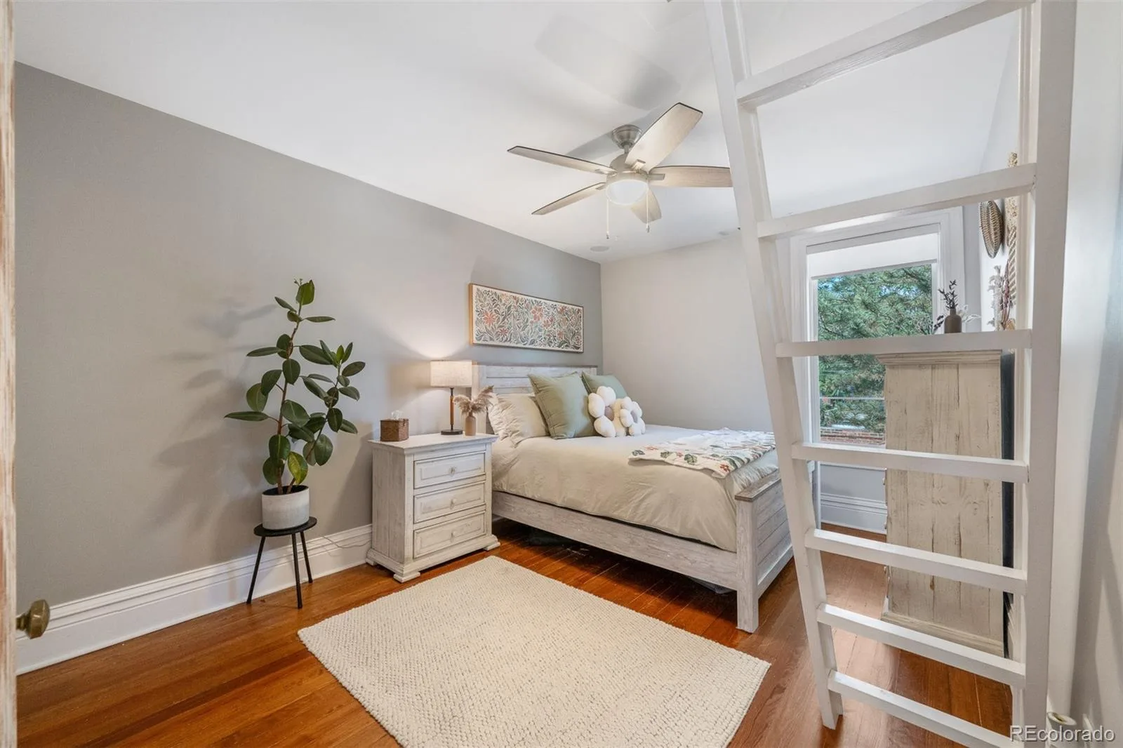349 S Grant Street Denver CO 80209 | MLS #REC6625685 09222026114009 1600 33