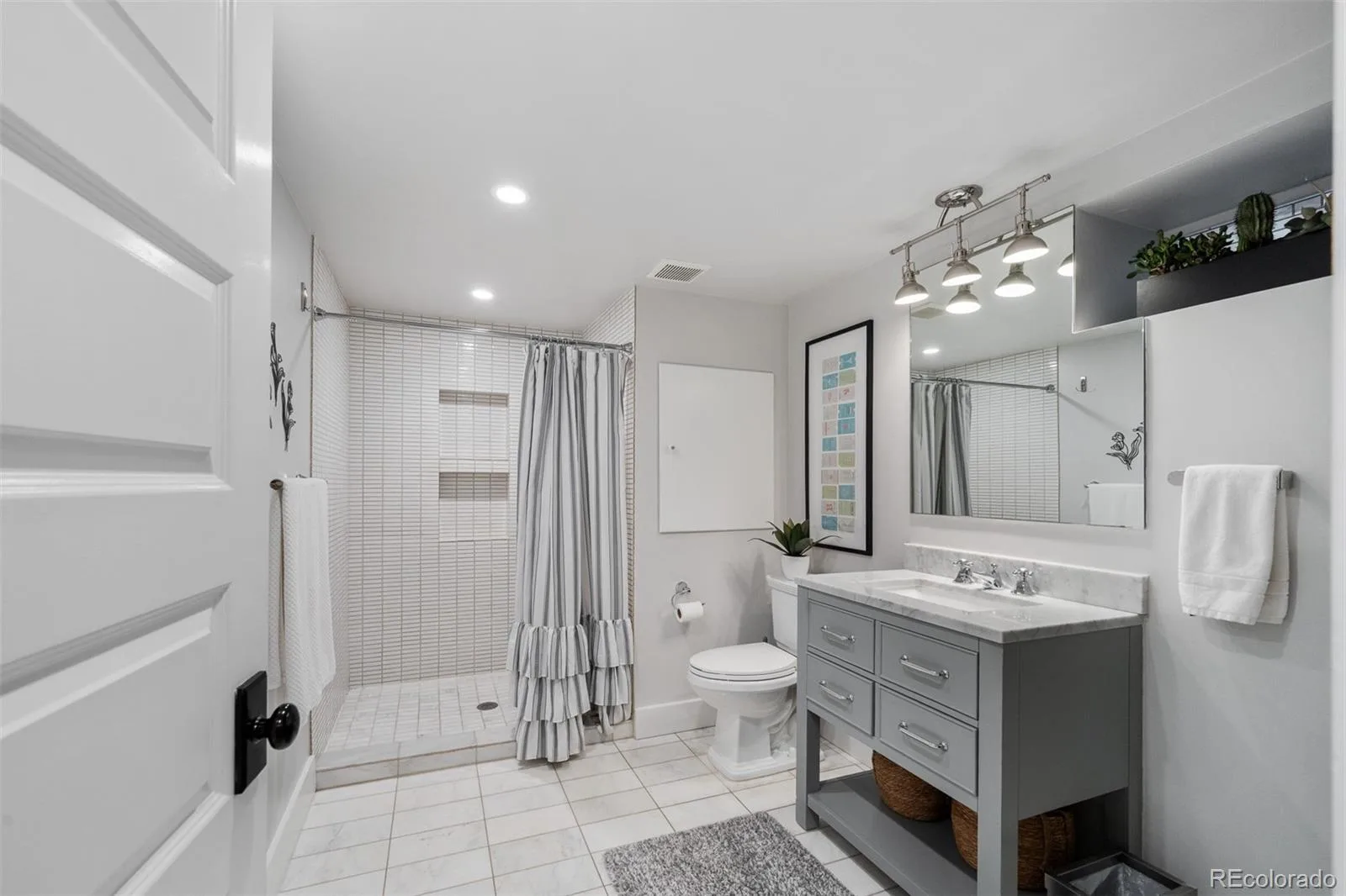 349 S Grant Street Denver CO 80209 | MLS #REC6625685 09222026114009 1600 37