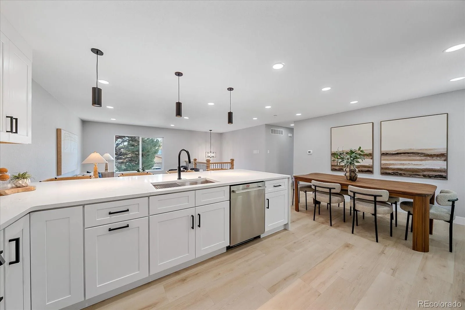 2088 S Coors Circle Lakewood CO 80228 | MLS #REC6626451 08132026193007 1600 16