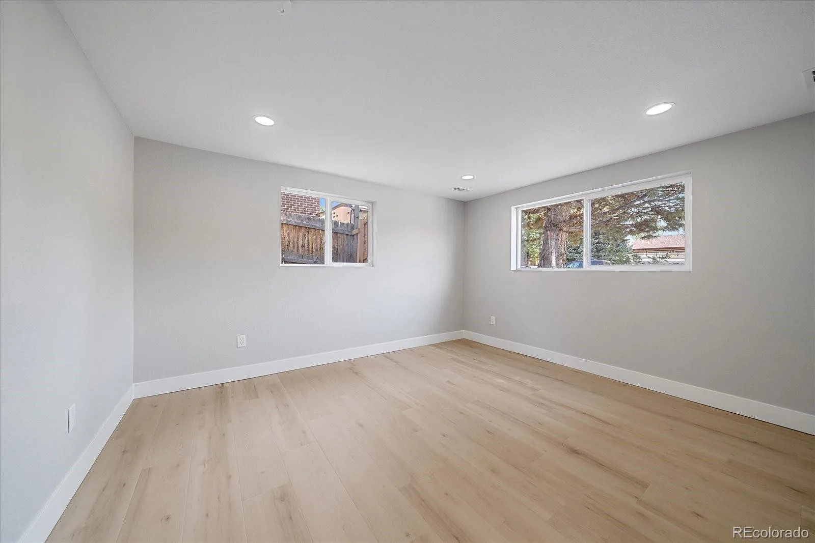 2088 S Coors Circle Lakewood CO 80228 | MLS #REC6626451 08132026193007 1600 27