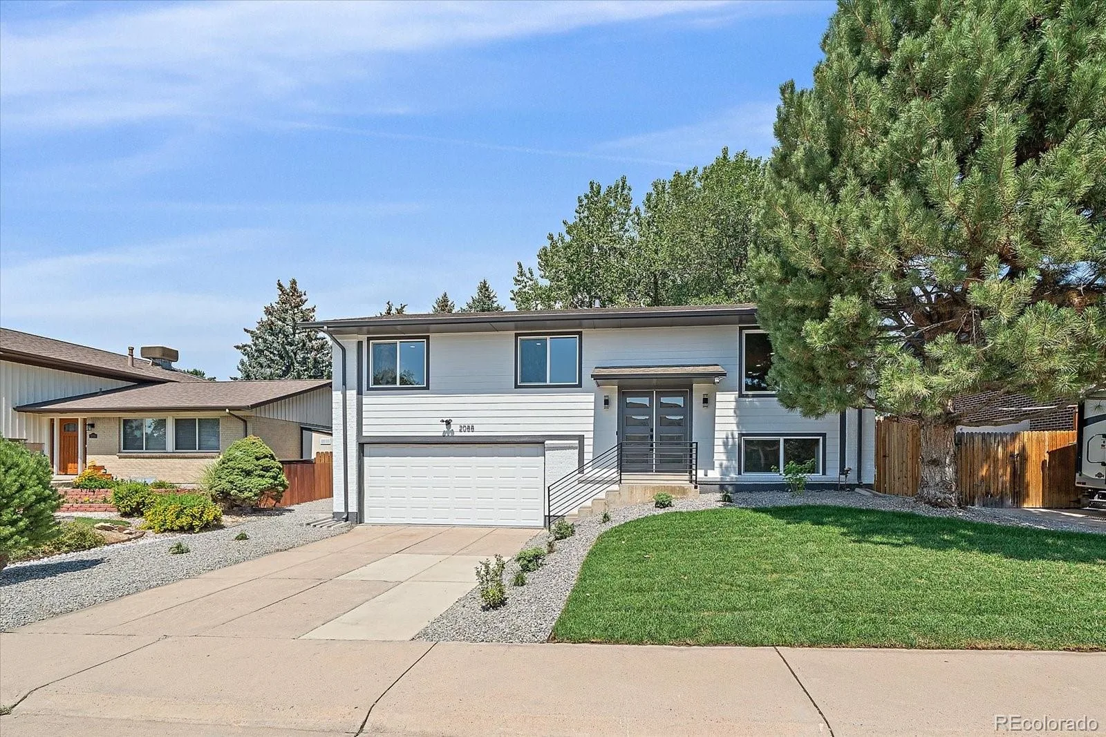 2088 S Coors Circle Lakewood CO 80228 | MLS #REC6626451 08132026193007 1600 3