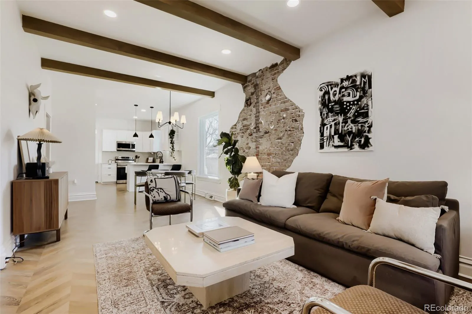 04082026172729 1600 1