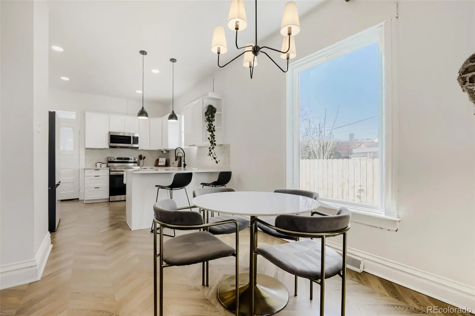 04082026172729 1600 3