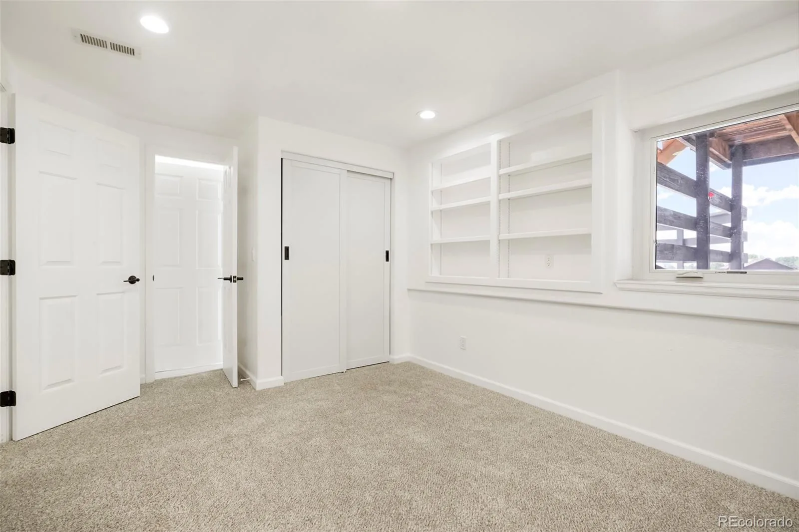 12925 Sierra Circle Parker CO 80138 | MLS #REC6627209 07072026172927 1600 34