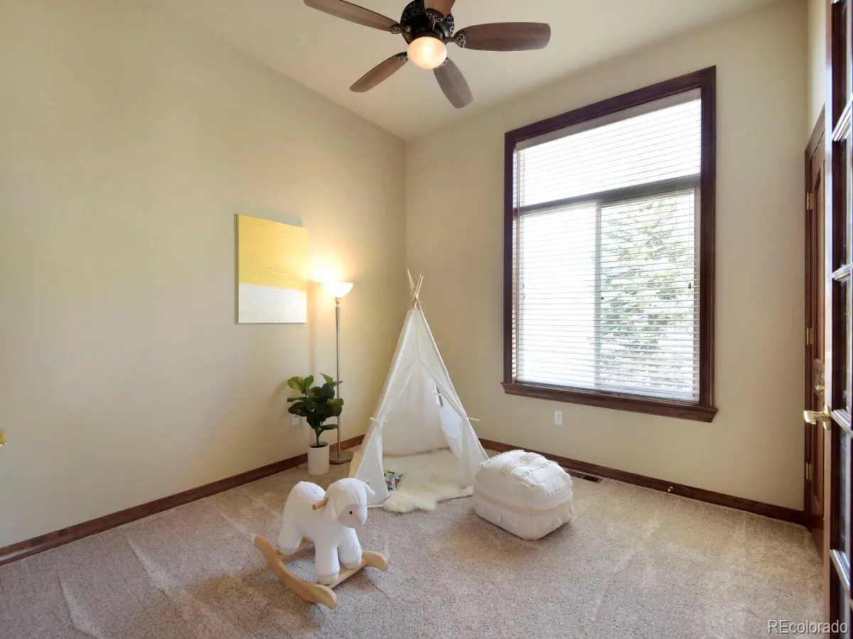 04172026043944 1200 11