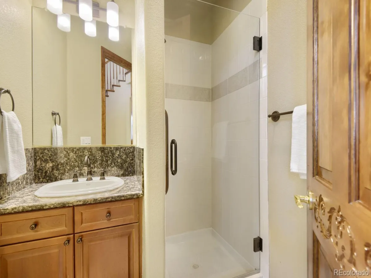 04172026043944 1200 12