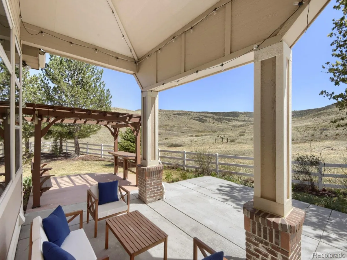 04172026043944 1200 36