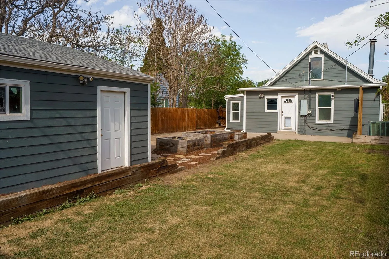 61 S Hooker Street Denver CO 80219 MLS #REC6629811 05152026200411 1600 29