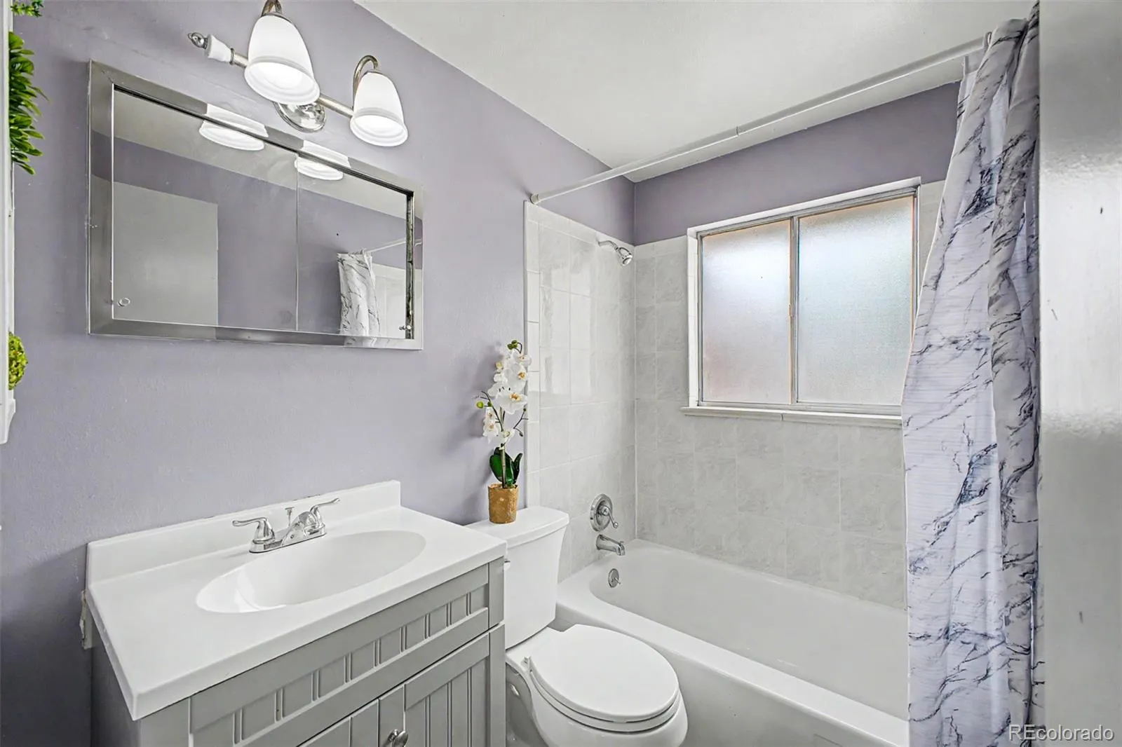 933 Newcombe Street Lakewood CO 80215 MLS #REC6630741 05232026095244 1600 25