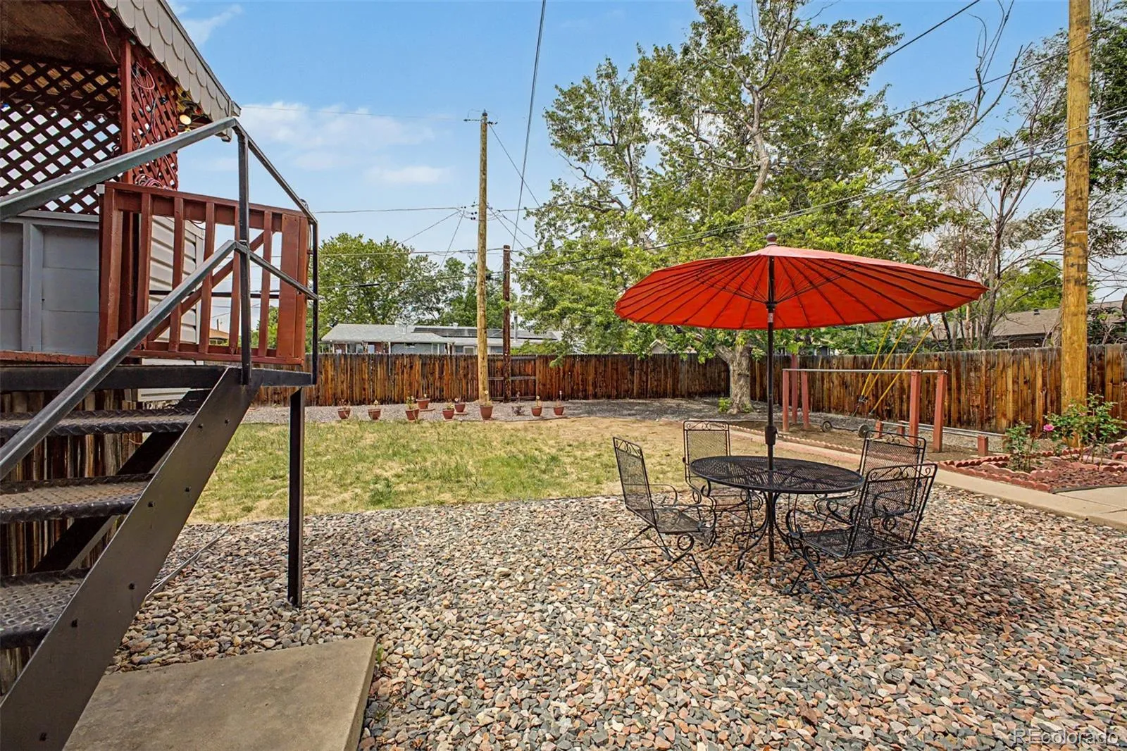 933 Newcombe Street Lakewood CO 80215 MLS #REC6630741 05232026095244 1600 43