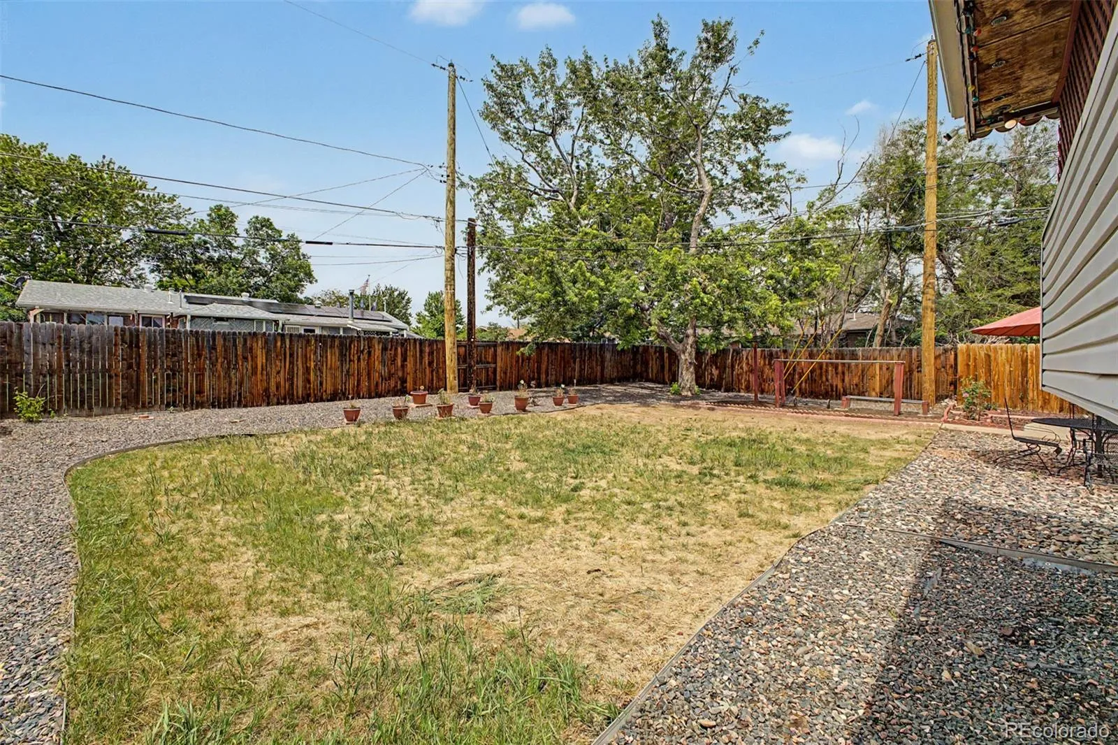 933 Newcombe Street Lakewood CO 80215 MLS #REC6630741 05232026095244 1600 47