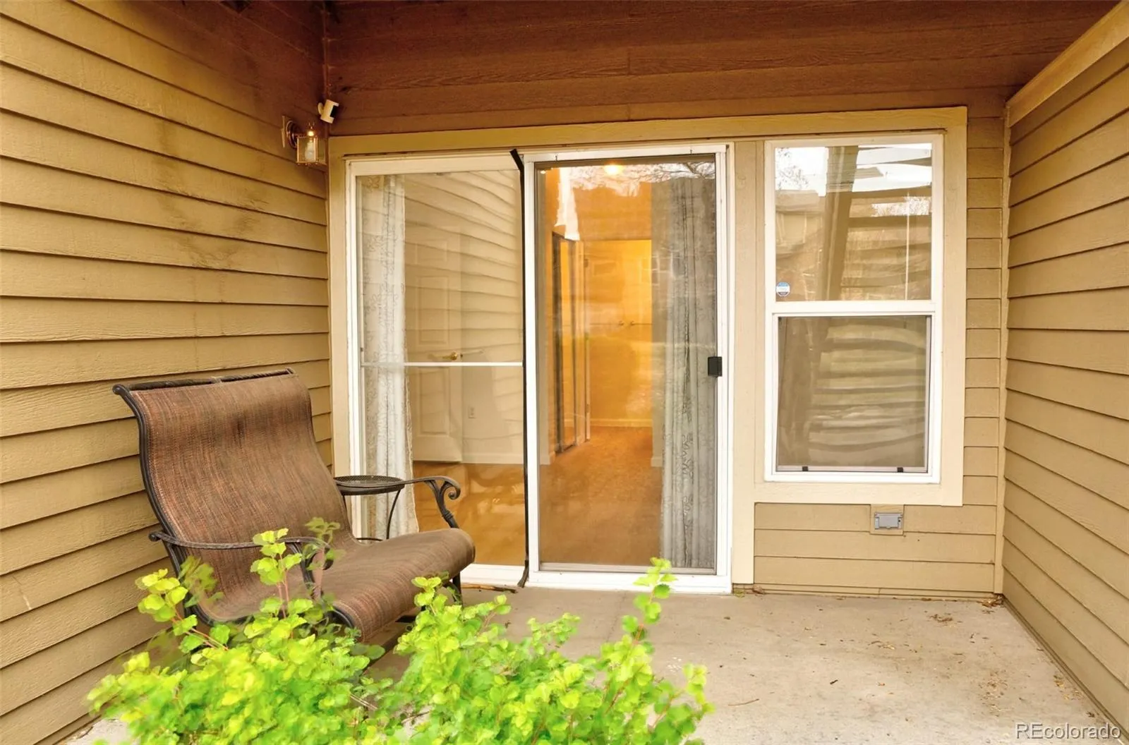 18201 E Greenwood Drive #A Aurora CO 80013 MLS #REC6632491 05062026040910 1600 19