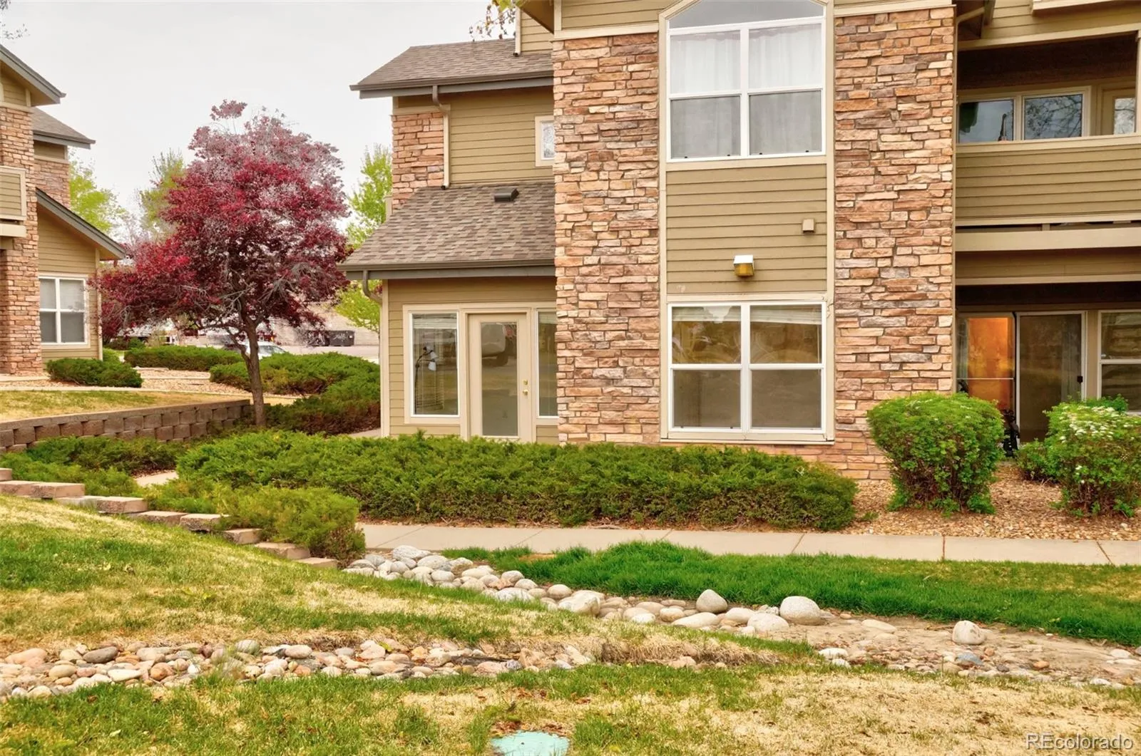 18201 E Greenwood Drive #A Aurora CO 80013 MLS #REC6632491 05062026040910 1600 20