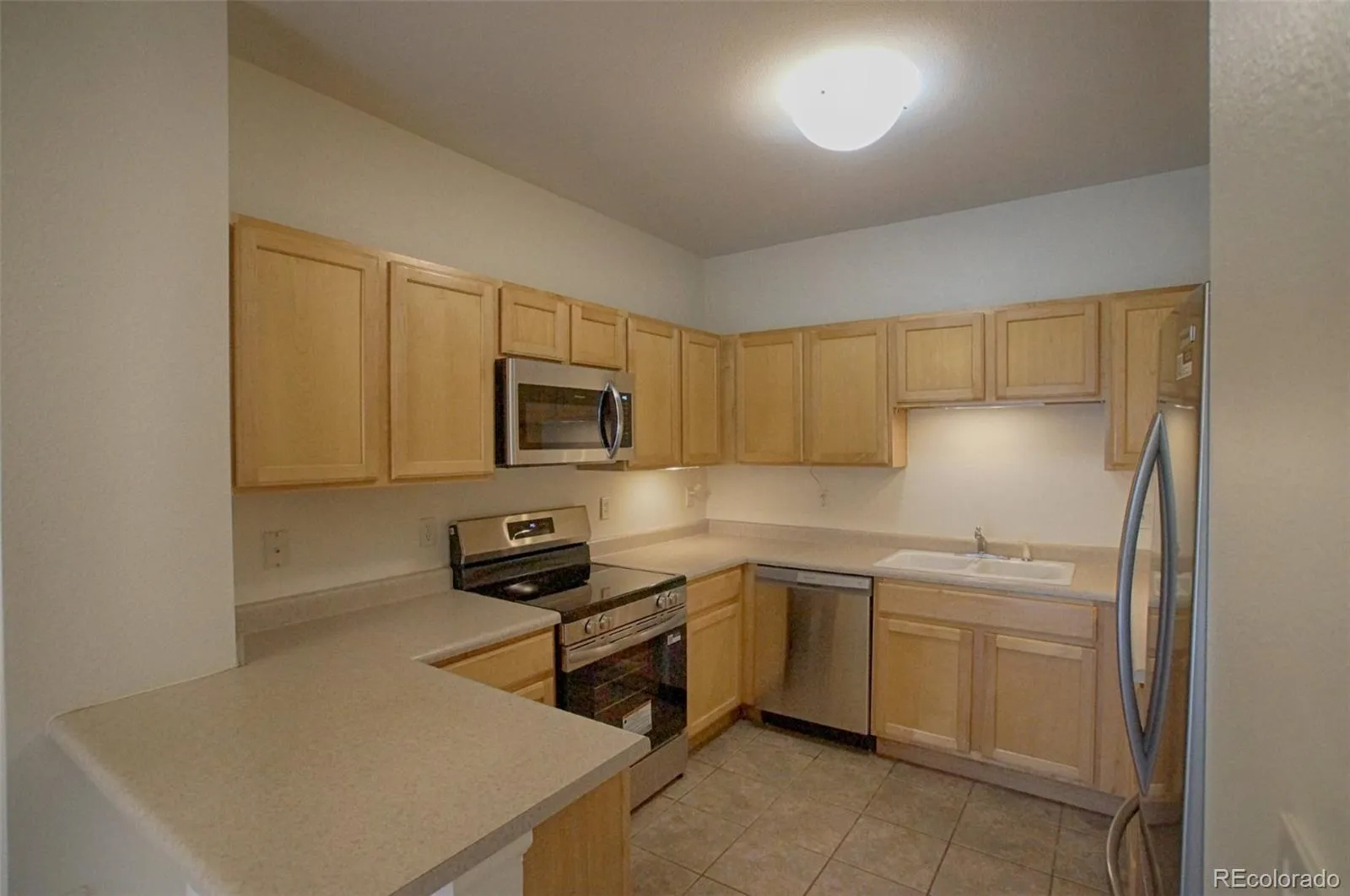 18201 E Greenwood Drive #A Aurora CO 80013 MLS #REC6632491 05062026040910 1600 9