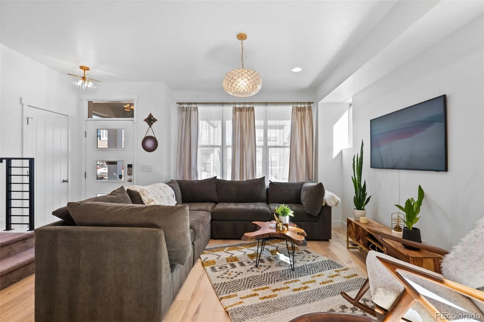 6817 Clay Street Denver CO 80221 | MLS #REC6634152 08202026132332 1600 5