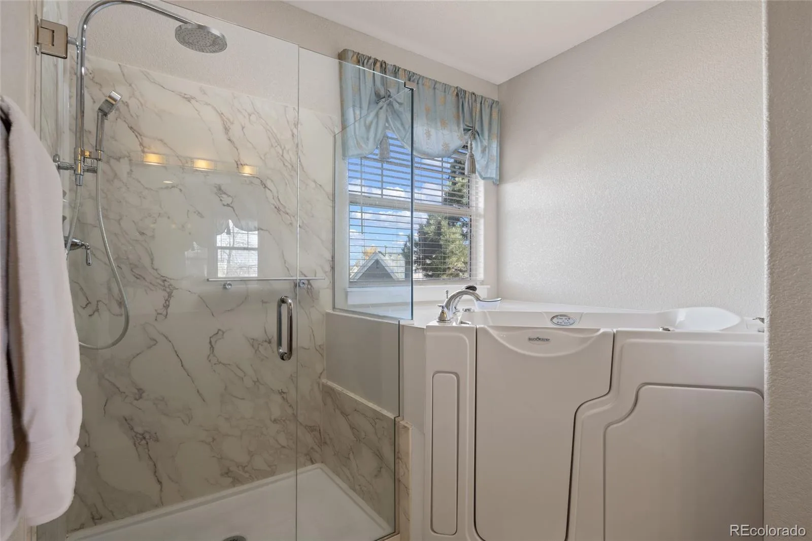 21527 E Smoky Hill Road Aurora CO 80015 MLS #REC6636509 07012026184704 1600 21