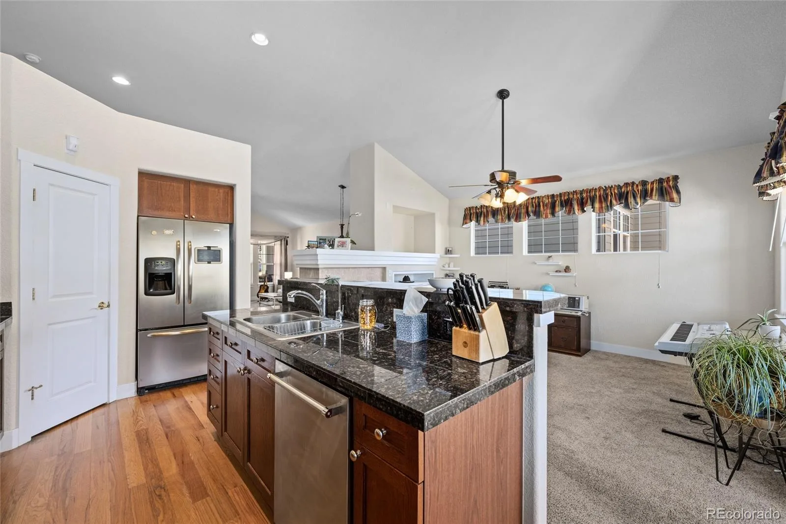 21527 E Smoky Hill Road Aurora CO 80015 MLS #REC6636509 07012026184704 1600 6