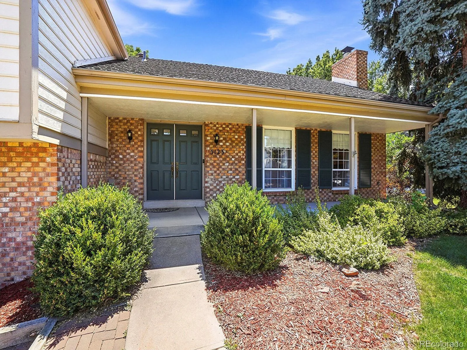 5123 S Iris Way Littleton CO 80123 | MLS #REC6636776 07242026171632 1600 2