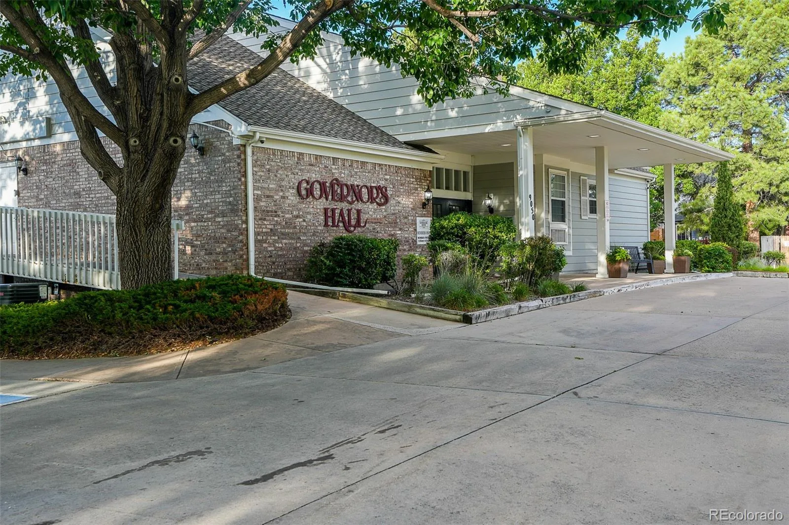 5123 S Iris Way Littleton CO 80123 | MLS #REC6636776 07242026171632 1600 46