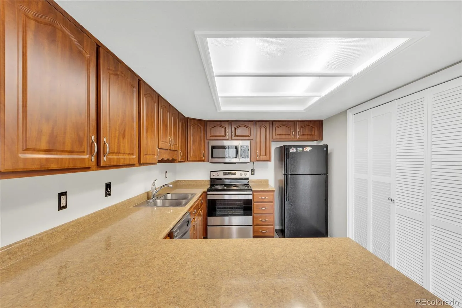 1350 S Idalia Street #D Aurora CO 80017 MLS #REC6636950 05012026172829 1600 10