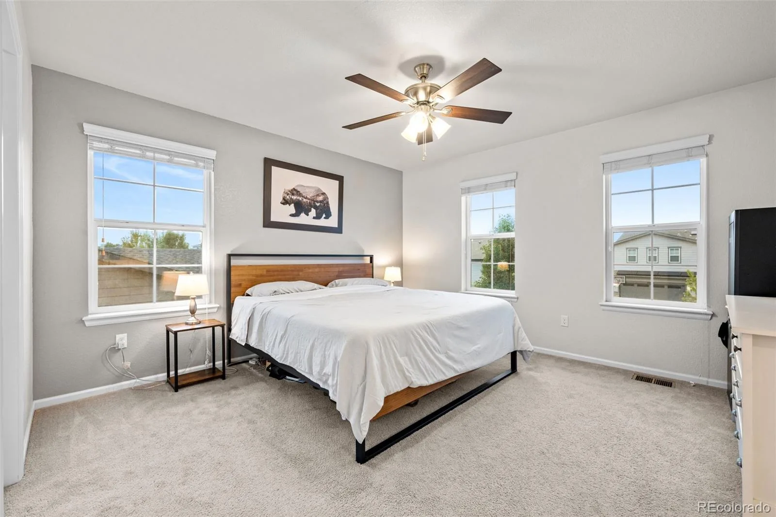 22250 E Mansfield Place Aurora CO 80018 | MLS #REC6638179 08062026170341 1600 23
