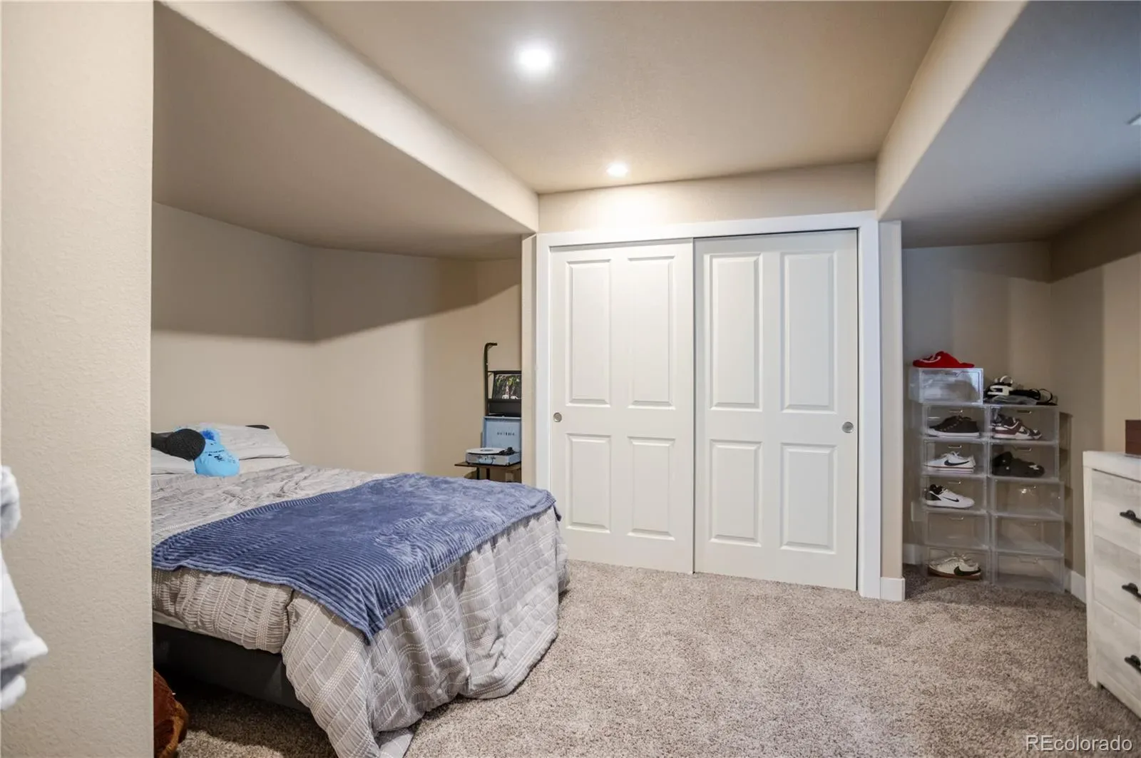23429 E Briarwood Place Aurora CO 80016 MLS #REC6638200 03162026212739 1600 24
